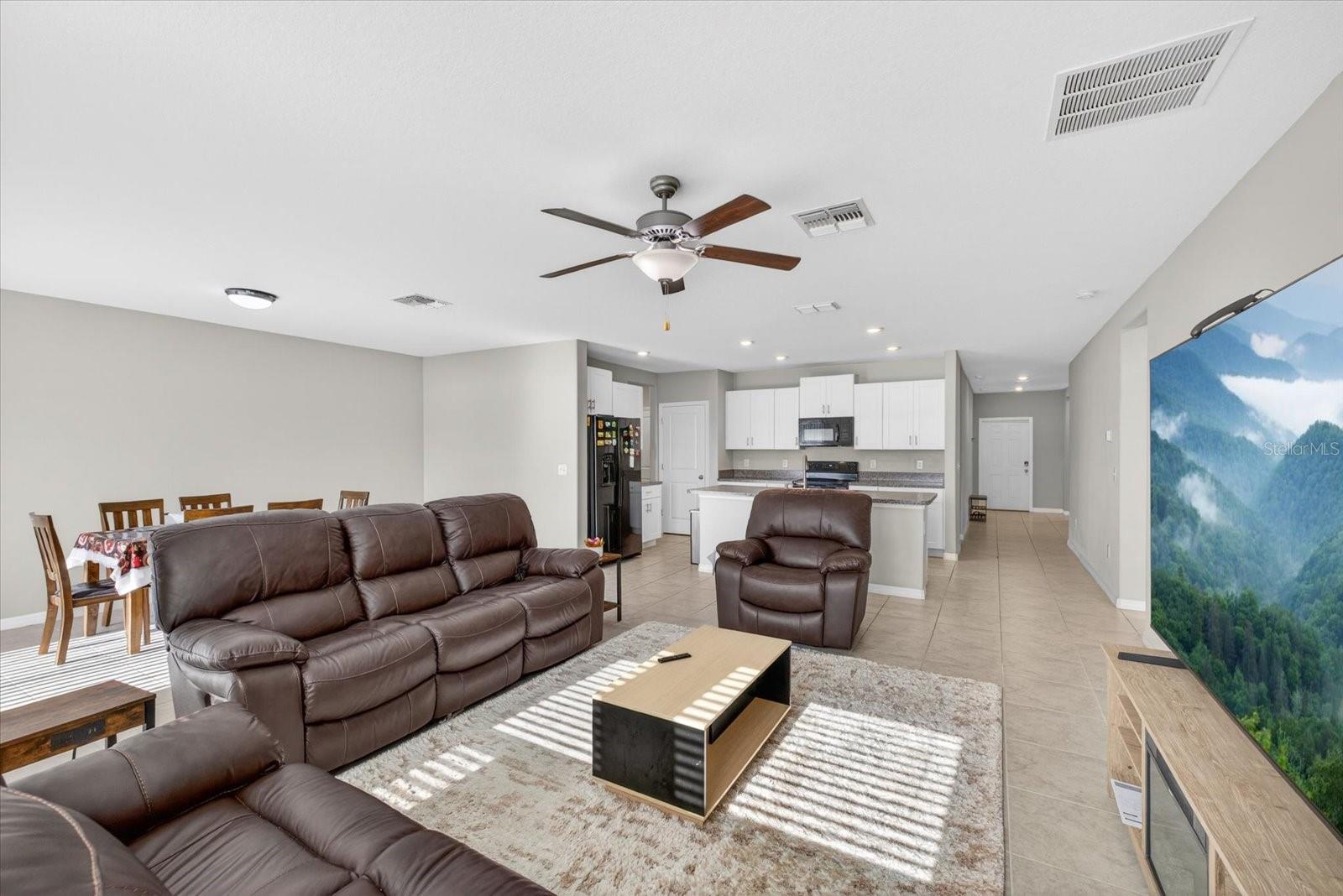 TOUCHSTONE PH 5 - Residential