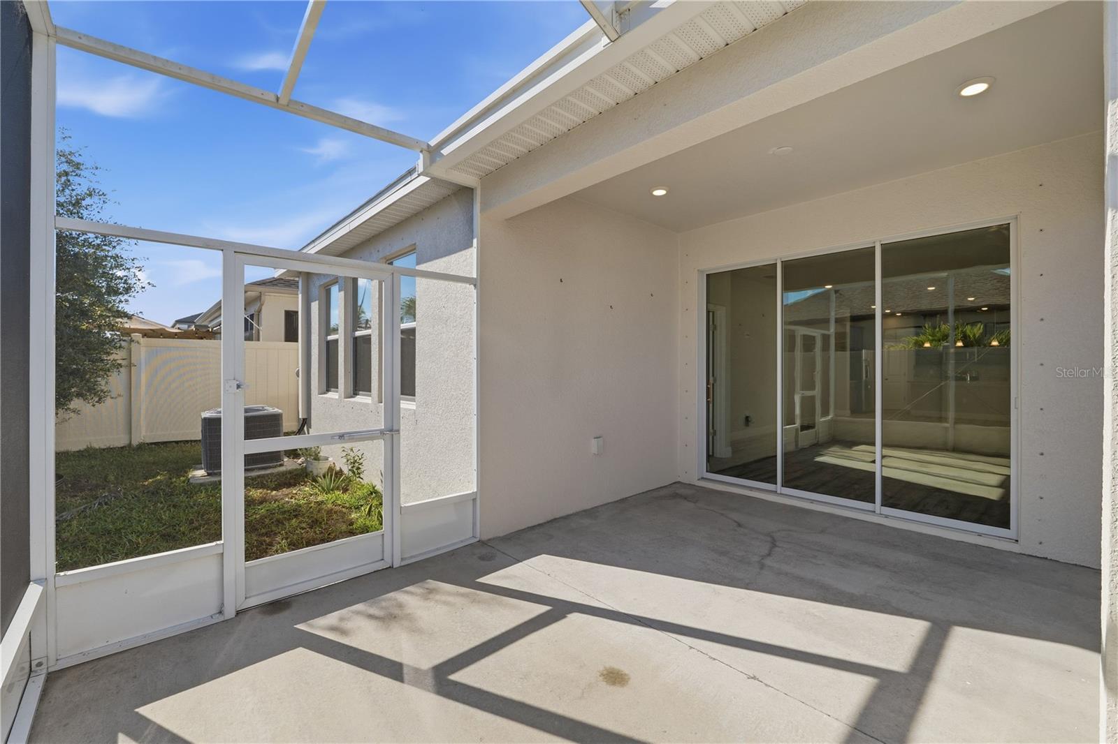 RIVER BEND VILLAGE - Residential