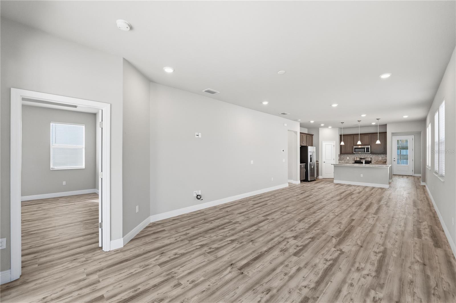 RIVER BEND VILLAGE - Residential