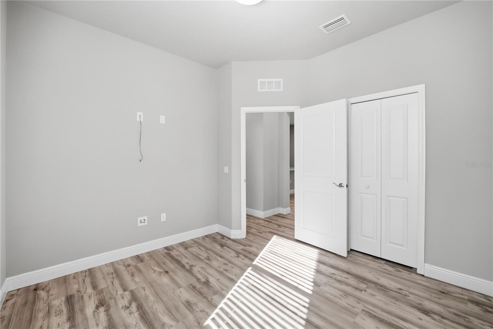 RIVER BEND VILLAGE - Residential