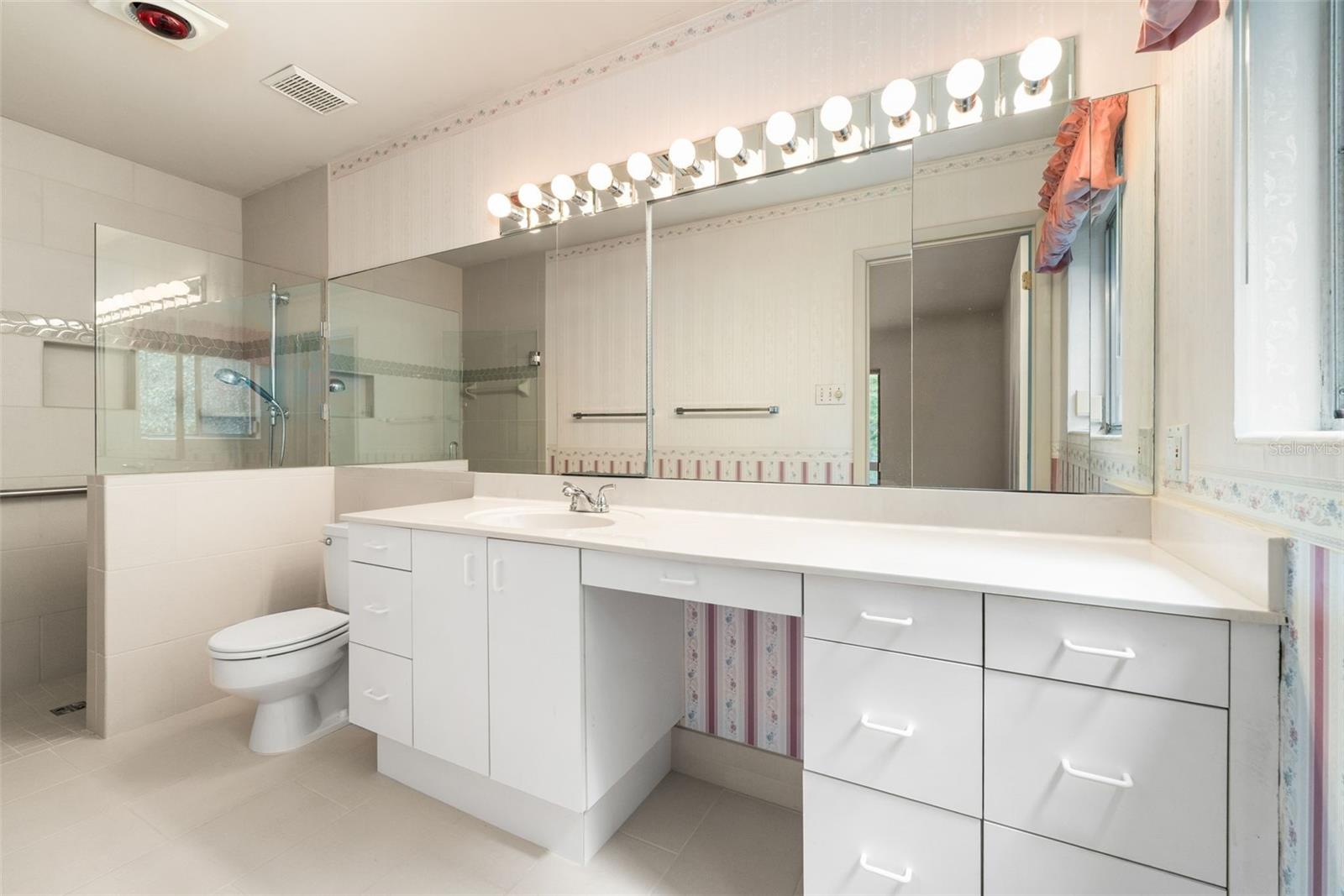 CLINCH GRANT D L - Residential