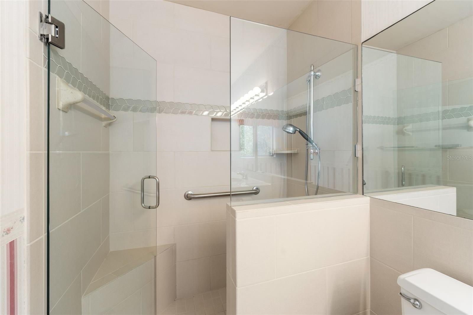 CLINCH GRANT D L - Residential