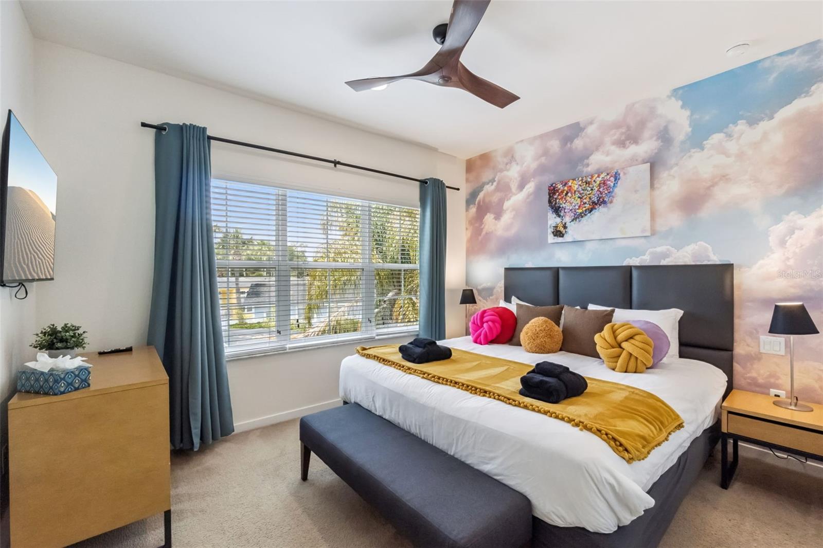 REGAL OAKS AT OLD TOWN - Residential