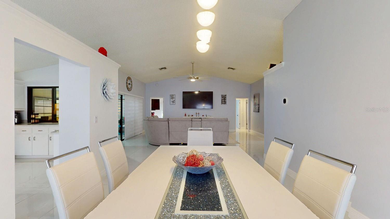 GOLF CLUB VILLAGE - Residential