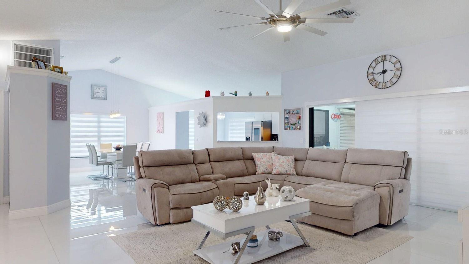 GOLF CLUB VILLAGE - Residential