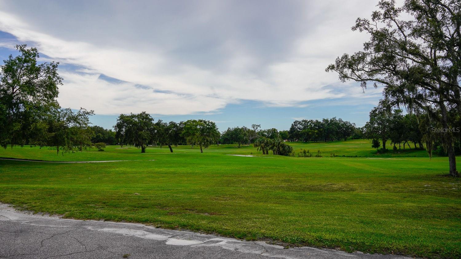 GOLF CLUB VILLAGE - Residential