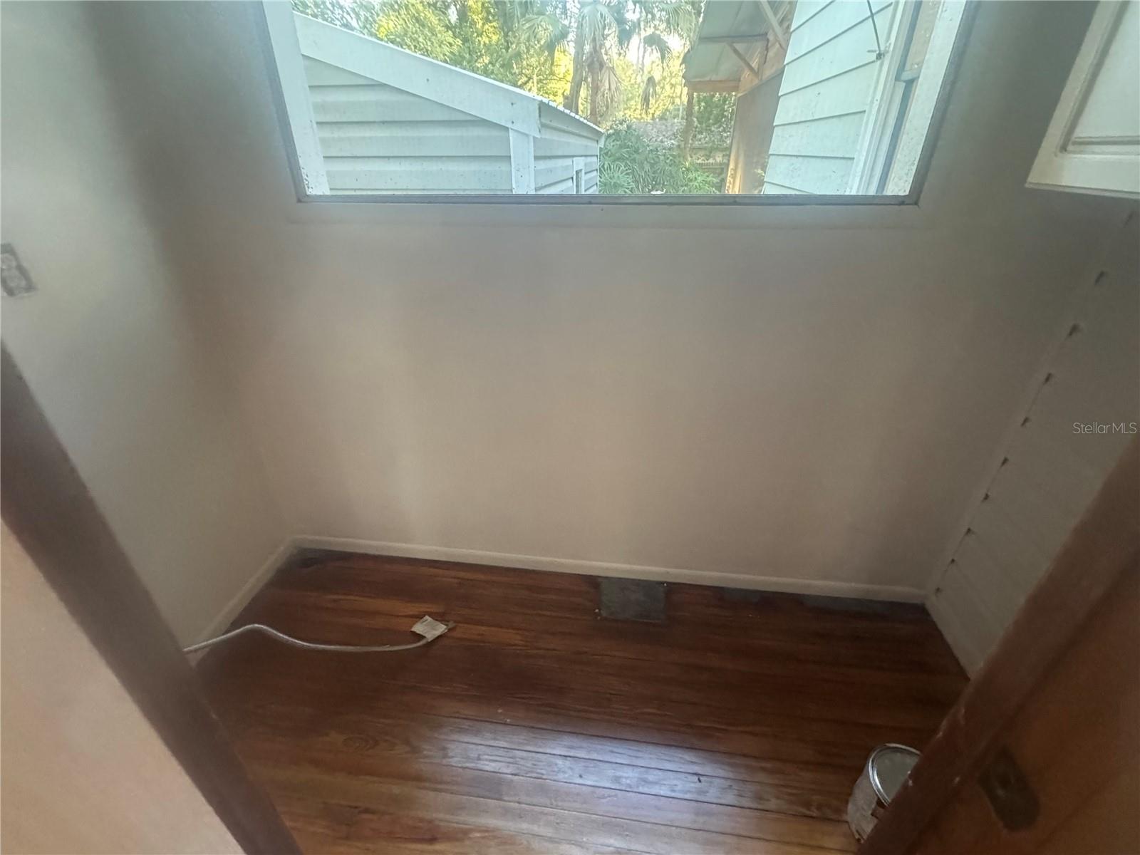 HIGHLAND PINES 2 - Residential Lease