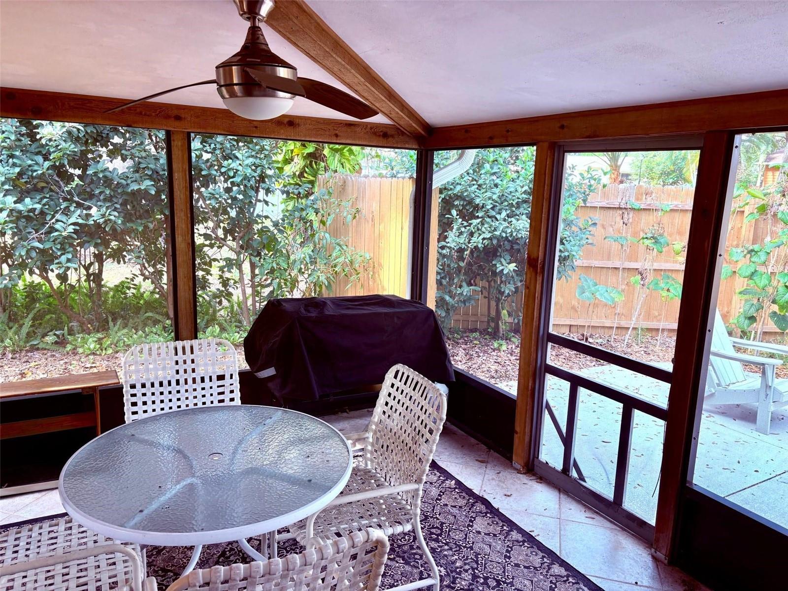 LAKE FOREST SUB - Residential