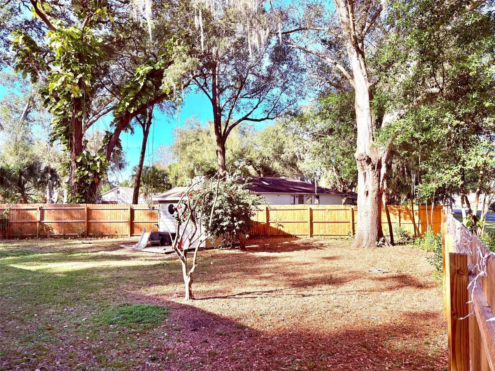 LAKE FOREST SUB - Residential