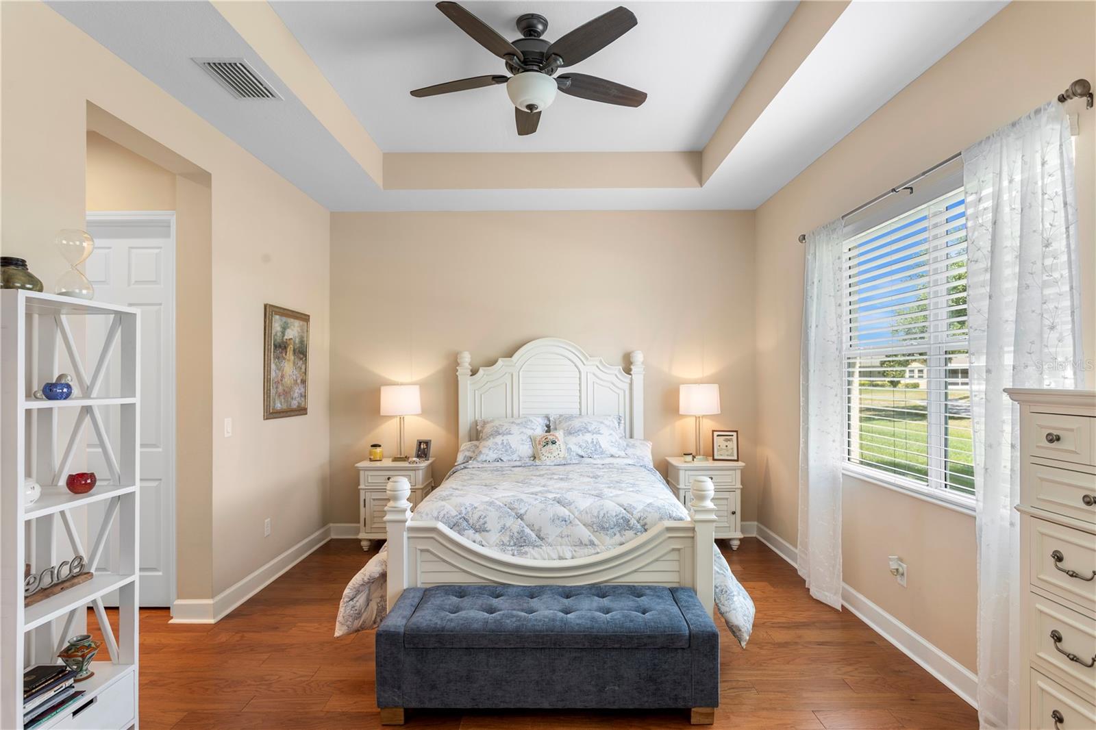 MAPLEWOOD CONDO - Residential