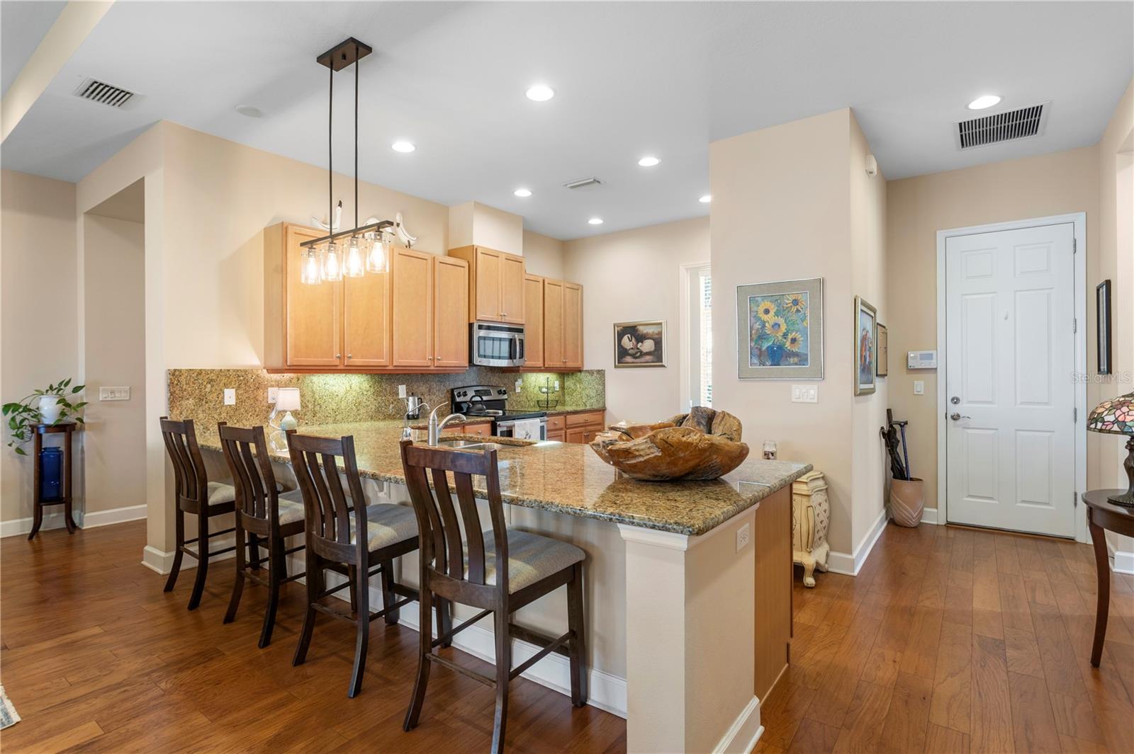 MAPLEWOOD CONDO - Residential