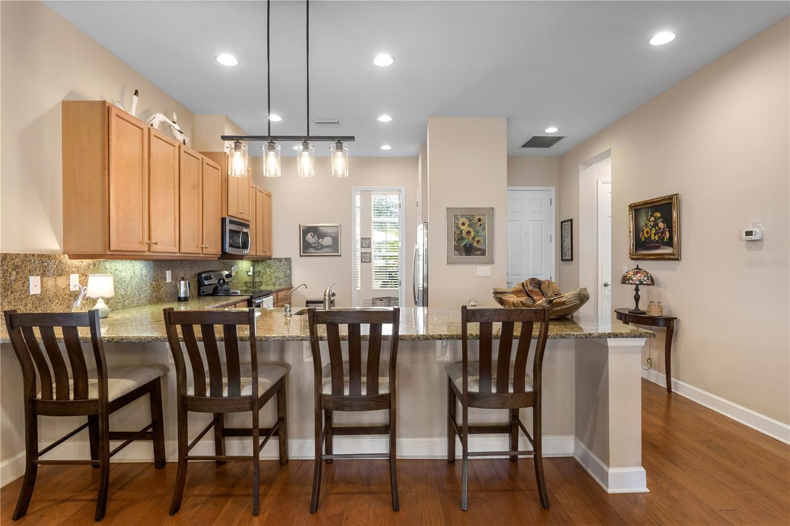 MAPLEWOOD CONDO - Residential