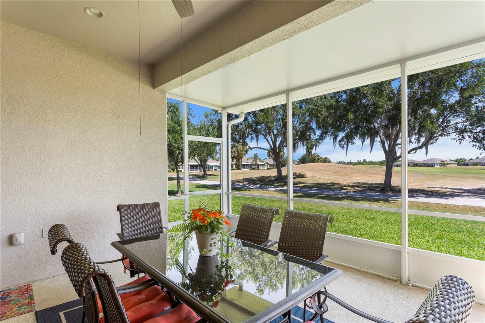 MAPLEWOOD CONDO - Residential