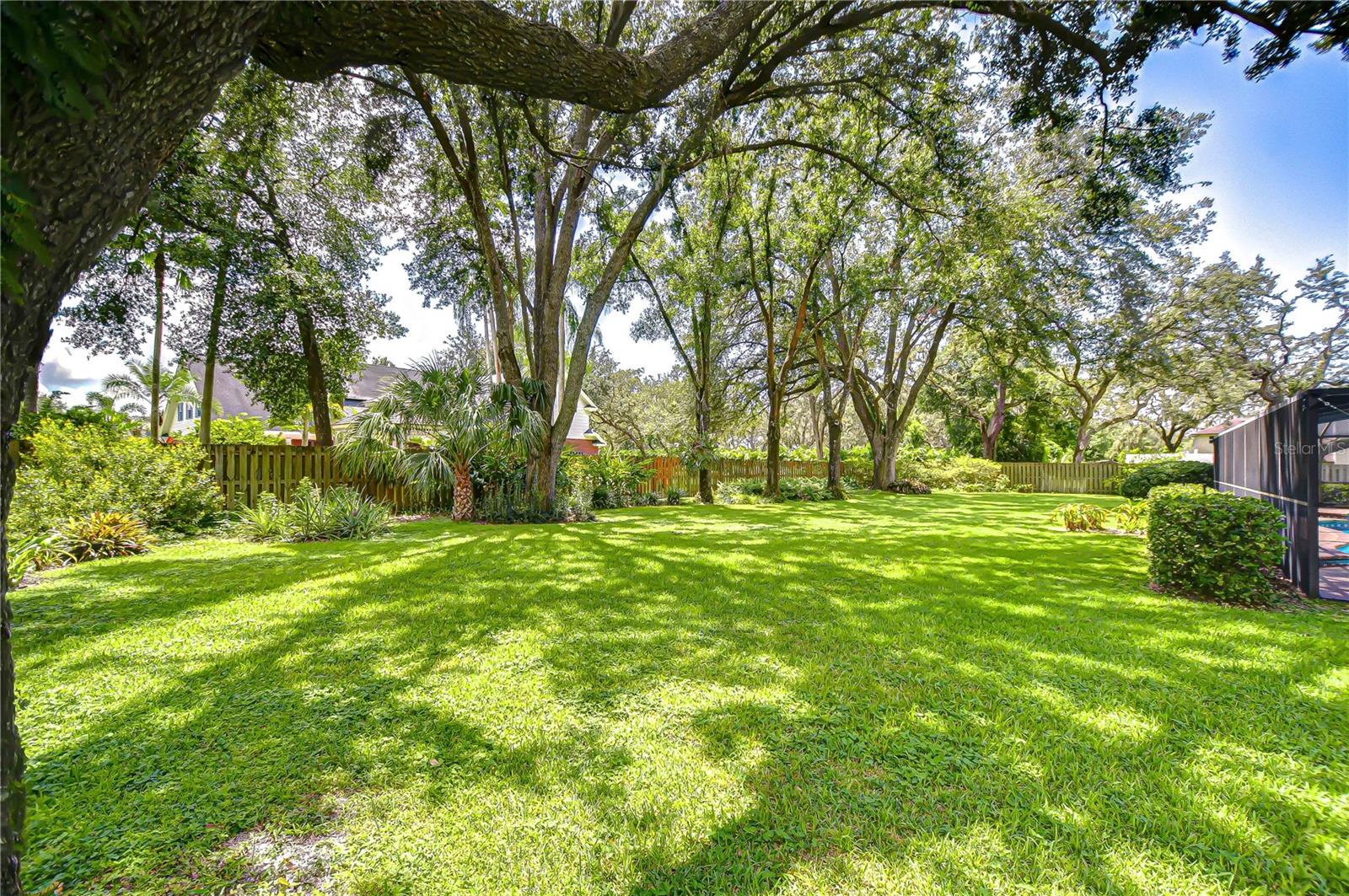 HICKORY HIGHLANDS - Residential