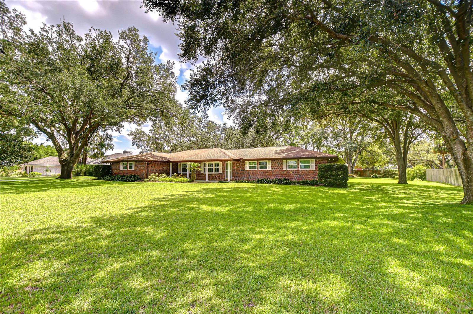 HICKORY HIGHLANDS - Residential