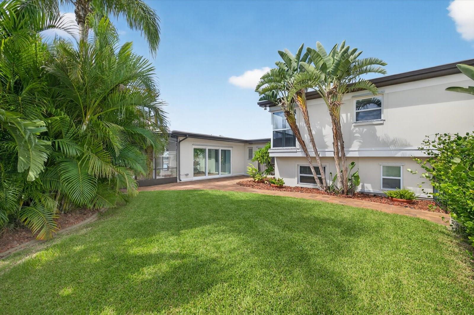 FLOR A MAR - Residential