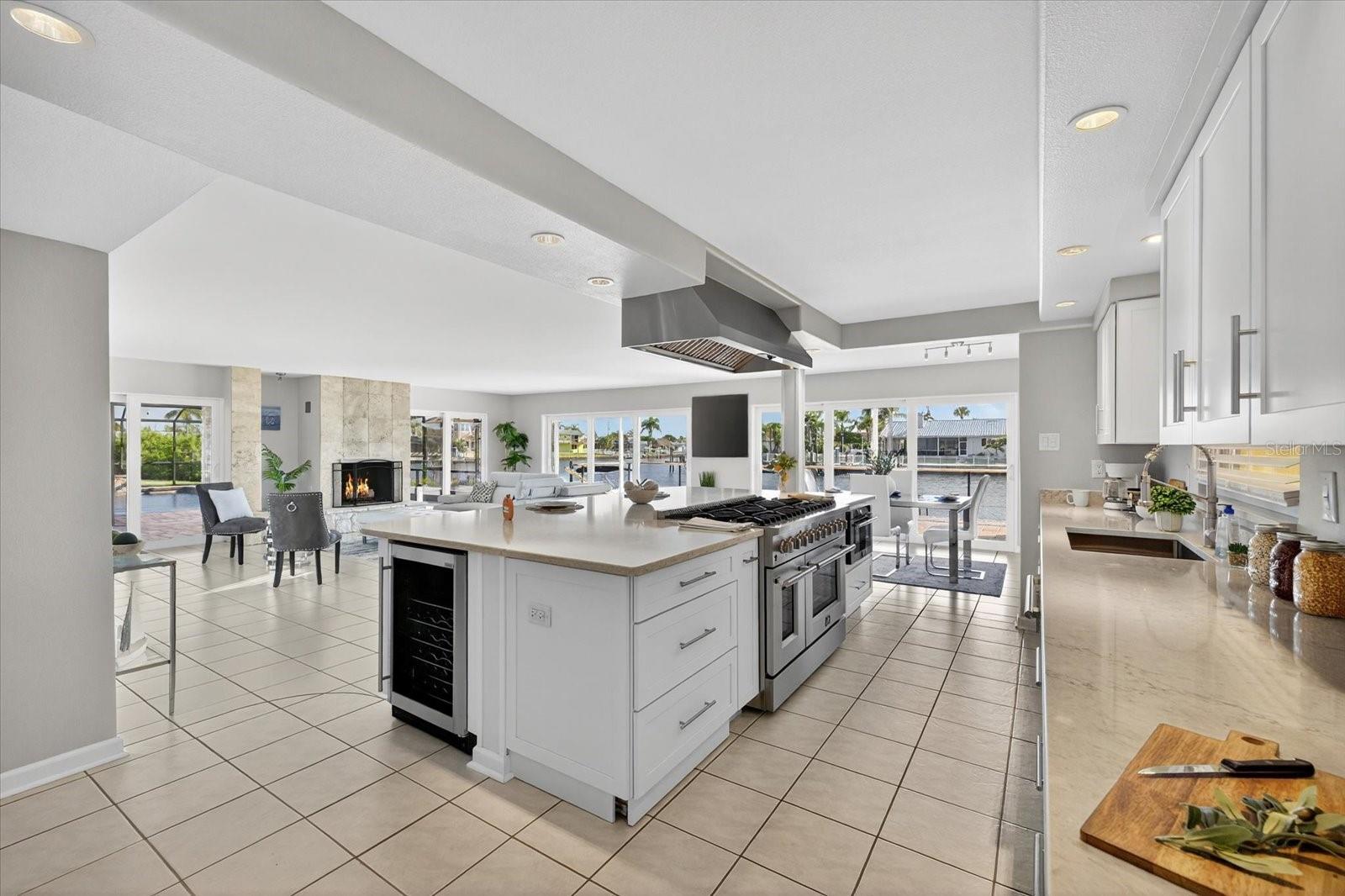 FLOR A MAR - Residential