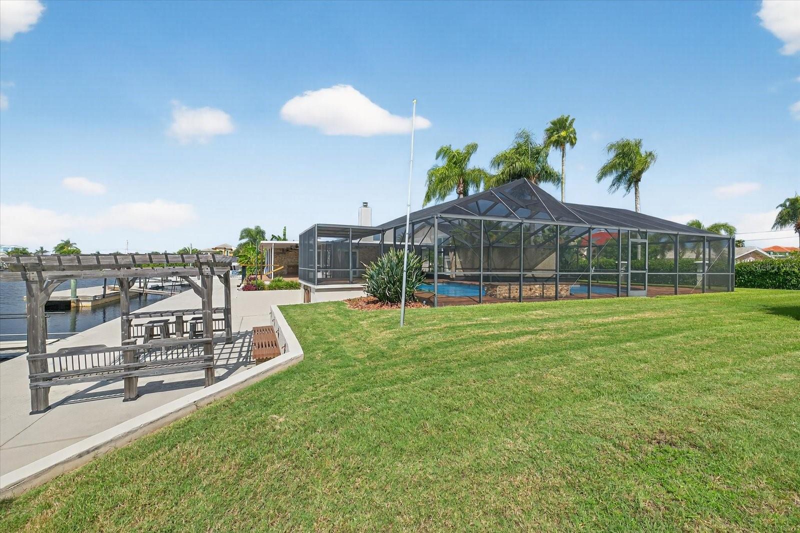 FLOR A MAR - Residential