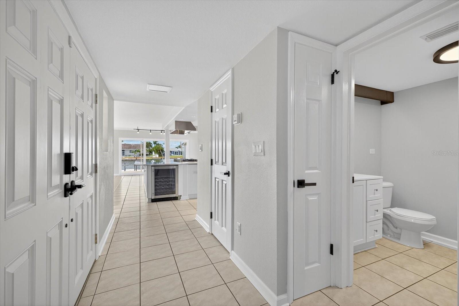 FLOR A MAR - Residential