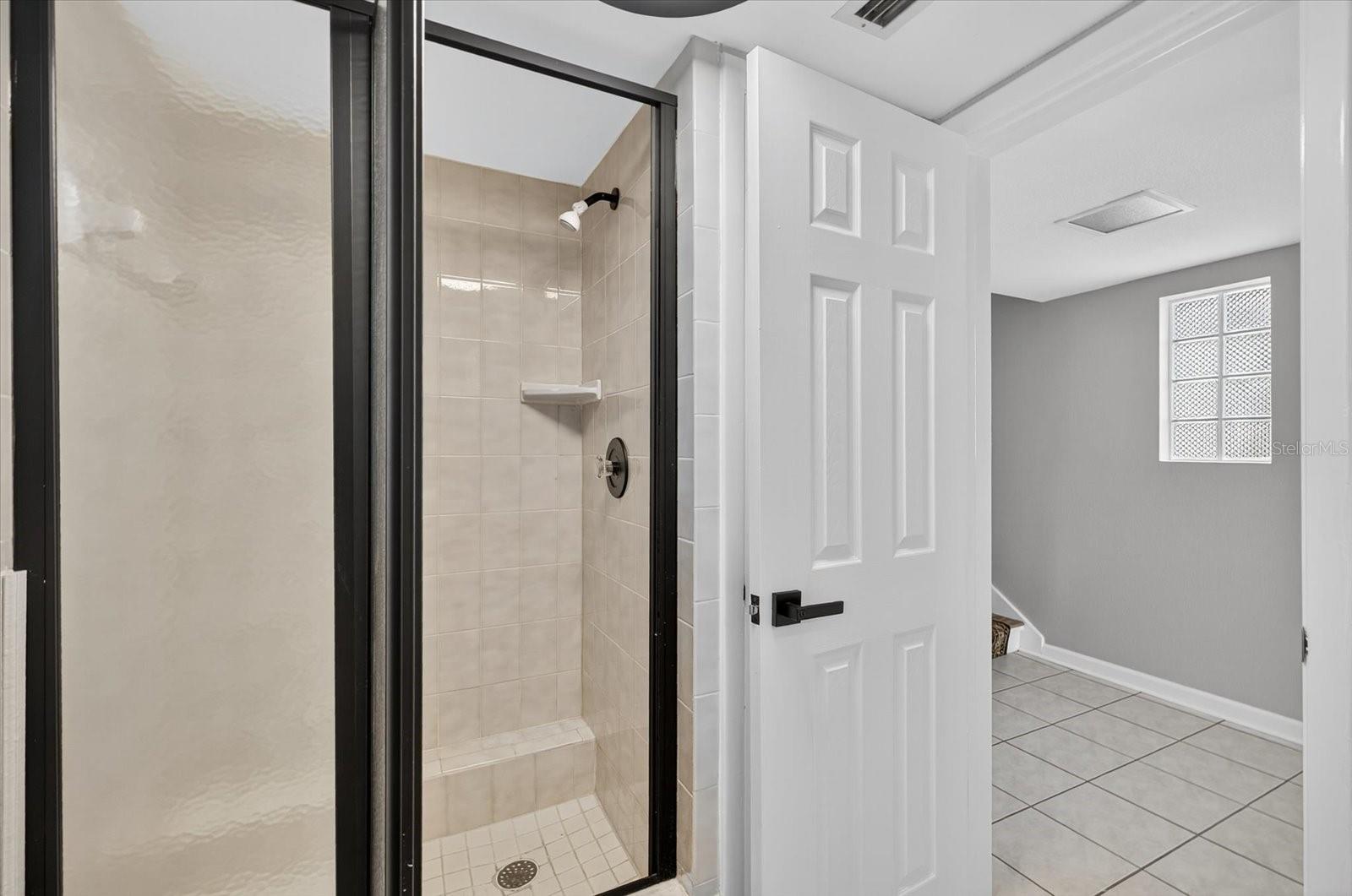 FLOR A MAR - Residential