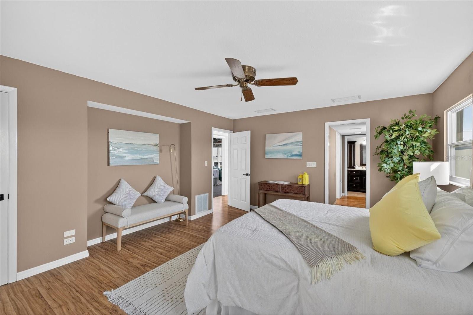 FLOR A MAR - Residential