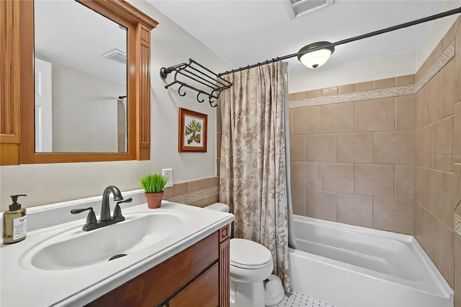 FLOR A MAR - Residential