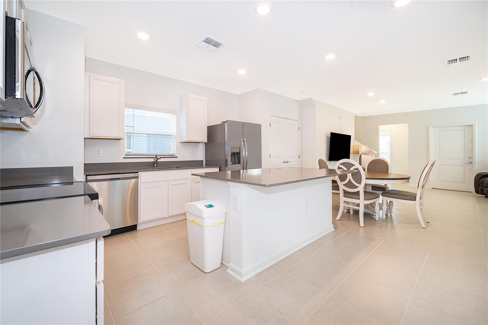 EVERBE 34S - Residential