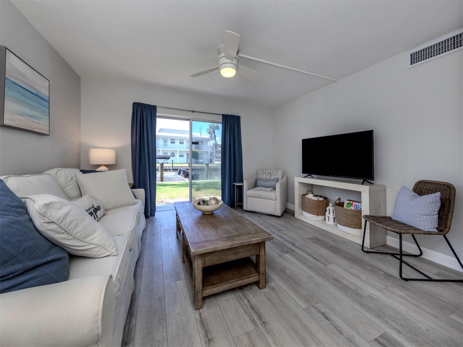 BAHIA VISTA GULF - Residential