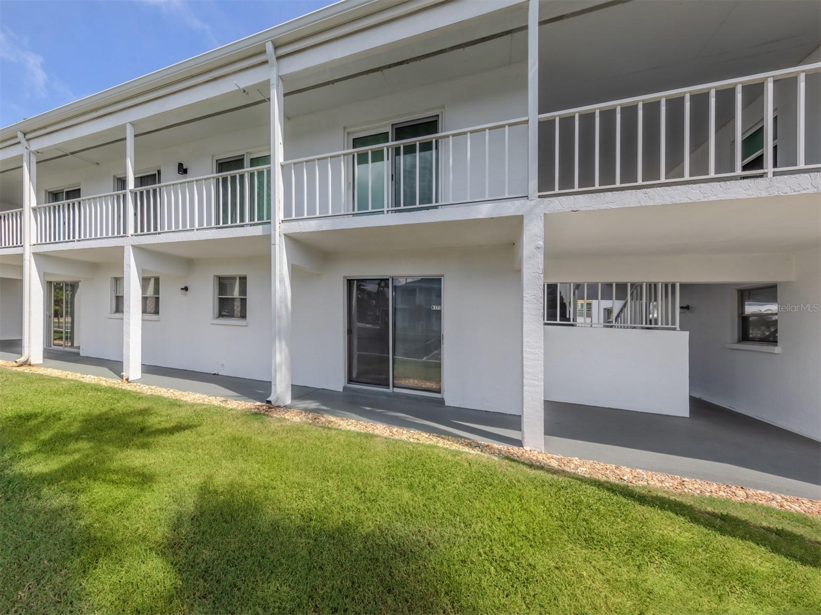 BAHIA VISTA GULF - Residential