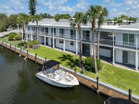 Photo of 1001 Inlet Circle #171, Venice, FL 34285 (MLS # N6140329)