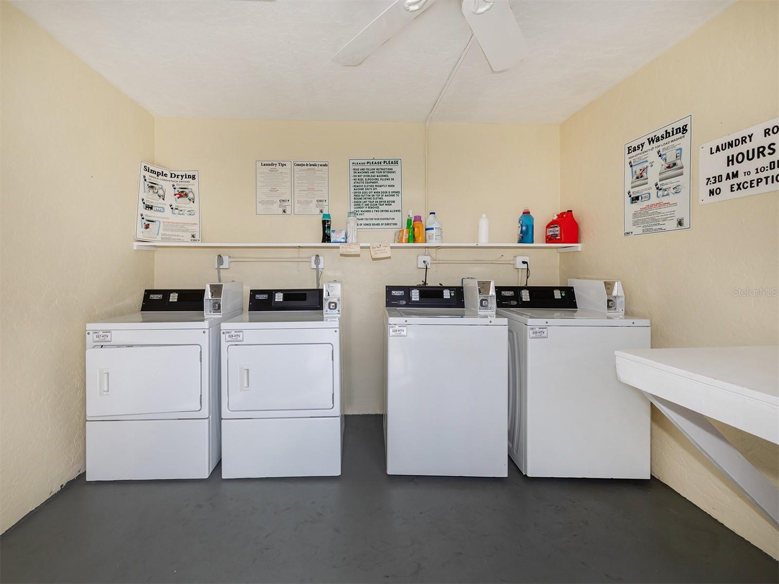 BAHIA VISTA GULF - Residential