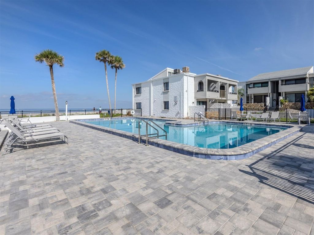 Photo of 1001 Inlet Circle #171, Venice, FL 34285 (MLS # N6140329)