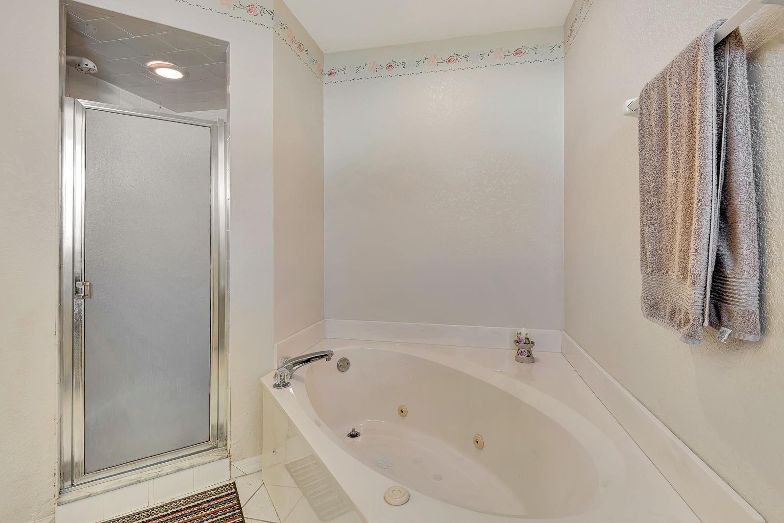 PUNTA GORDA ISLES SEC 18 - Residential