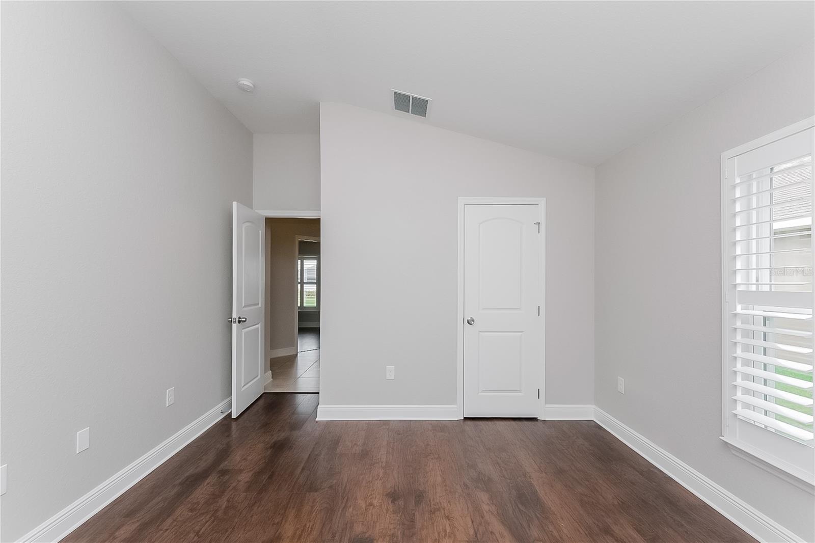 AYERSWORTH GLEN - Residential Lease