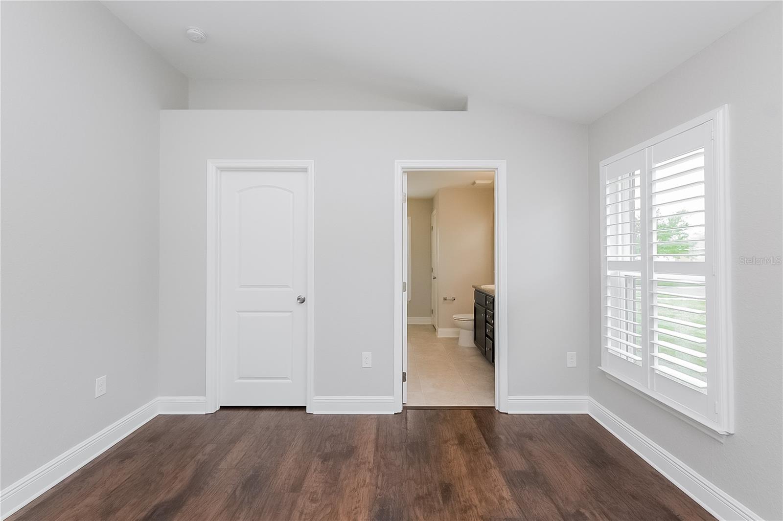 AYERSWORTH GLEN - Residential Lease