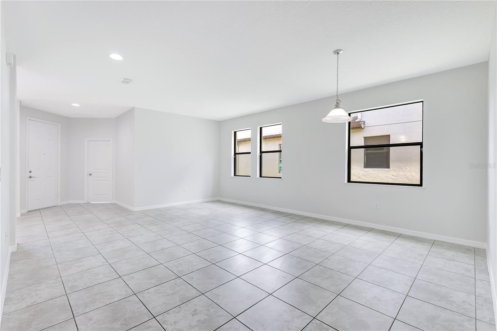 5054 SICILY DRIVE