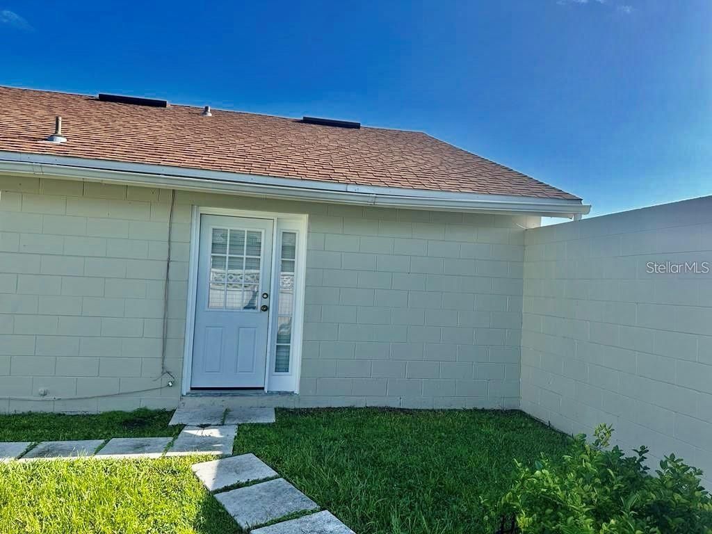 Photo of 3106 Carthage Court, Orlando, FL 32837 (MLS # S5140615)