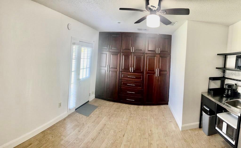 SKY LAKE SOUTHC - Residential Lease