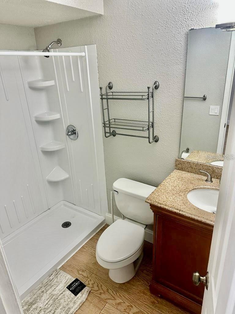 SKY LAKE SOUTHC - Residential Lease