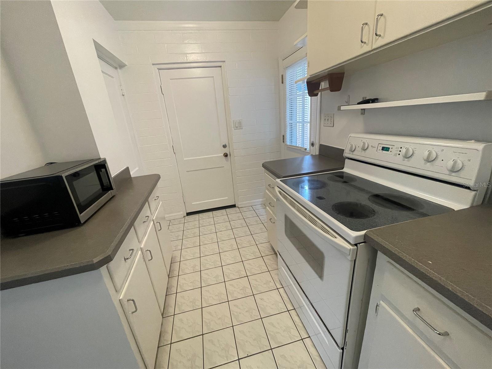 FERN COURT SUB - Residential