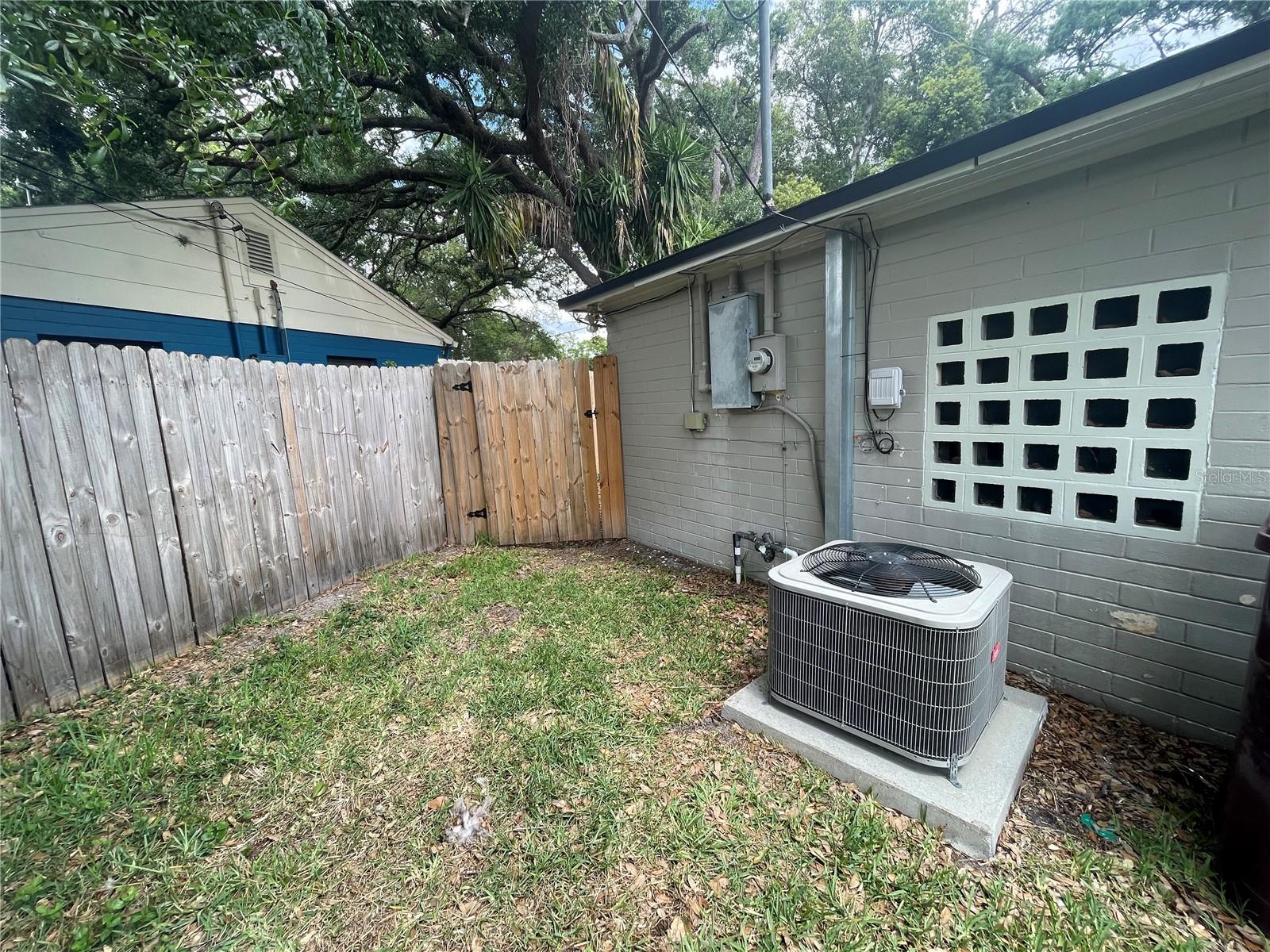 FERN COURT SUB - Residential