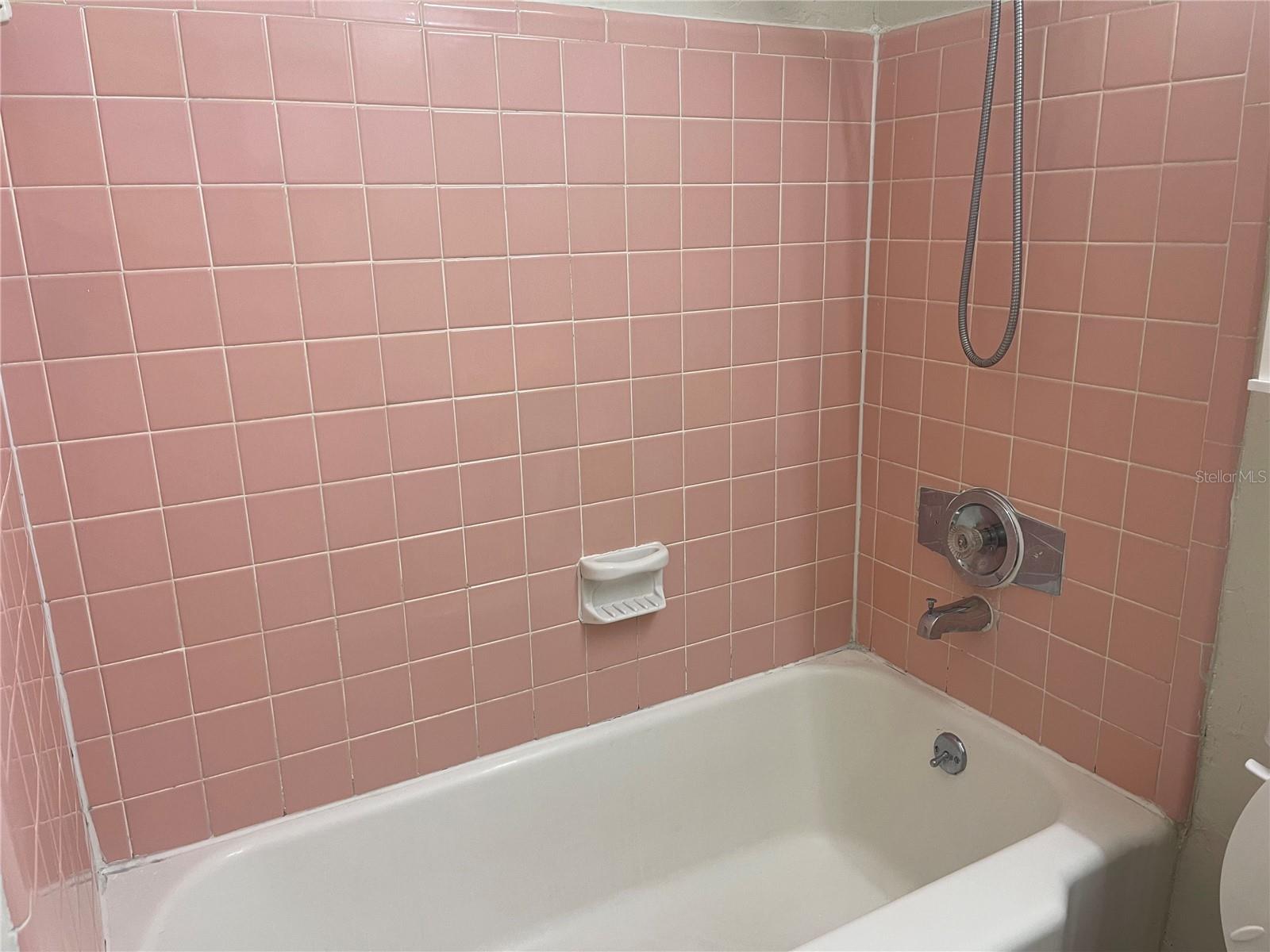 FERN COURT SUB - Residential