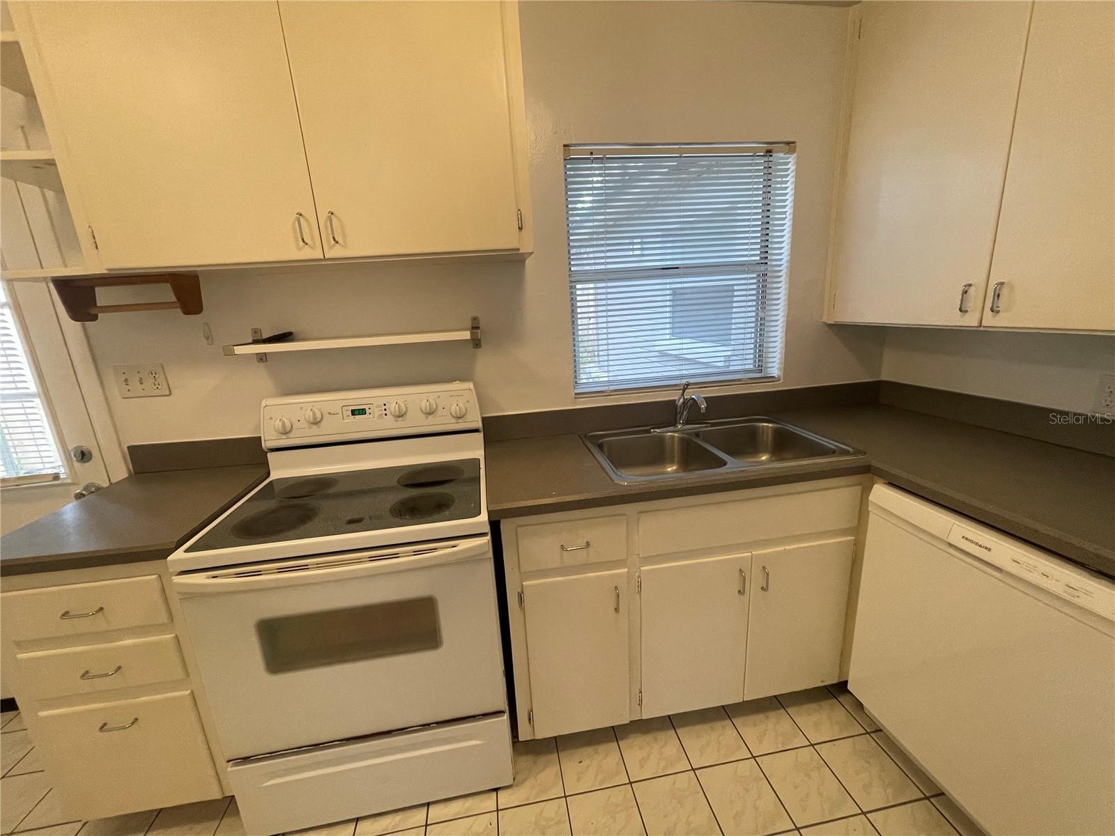 FERN COURT SUB - Residential