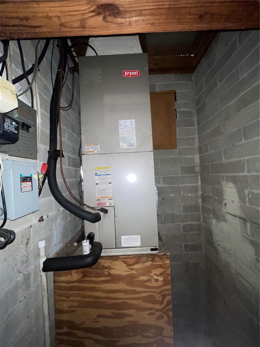 FERN COURT SUB - Residential