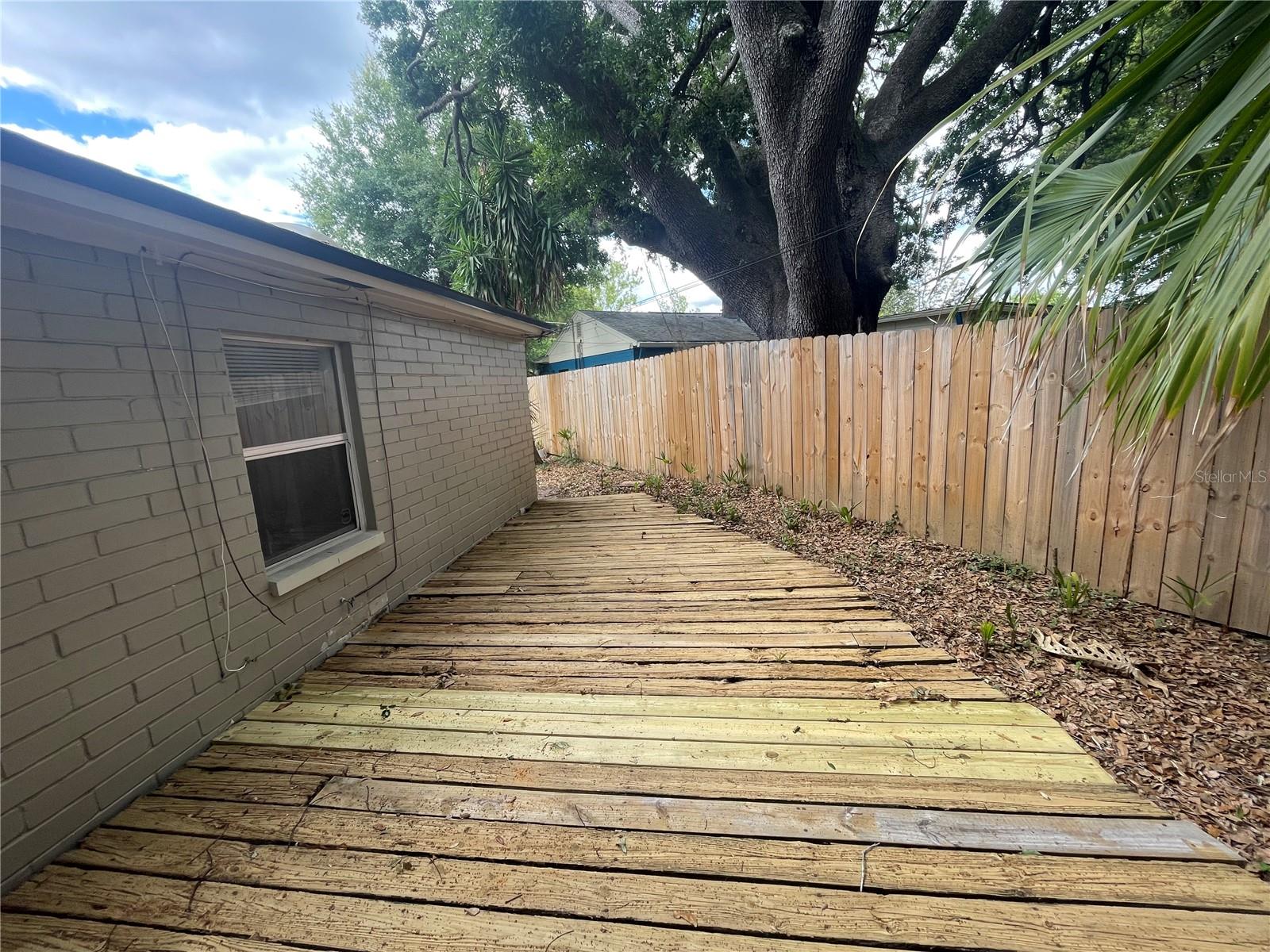 FERN COURT SUB - Residential