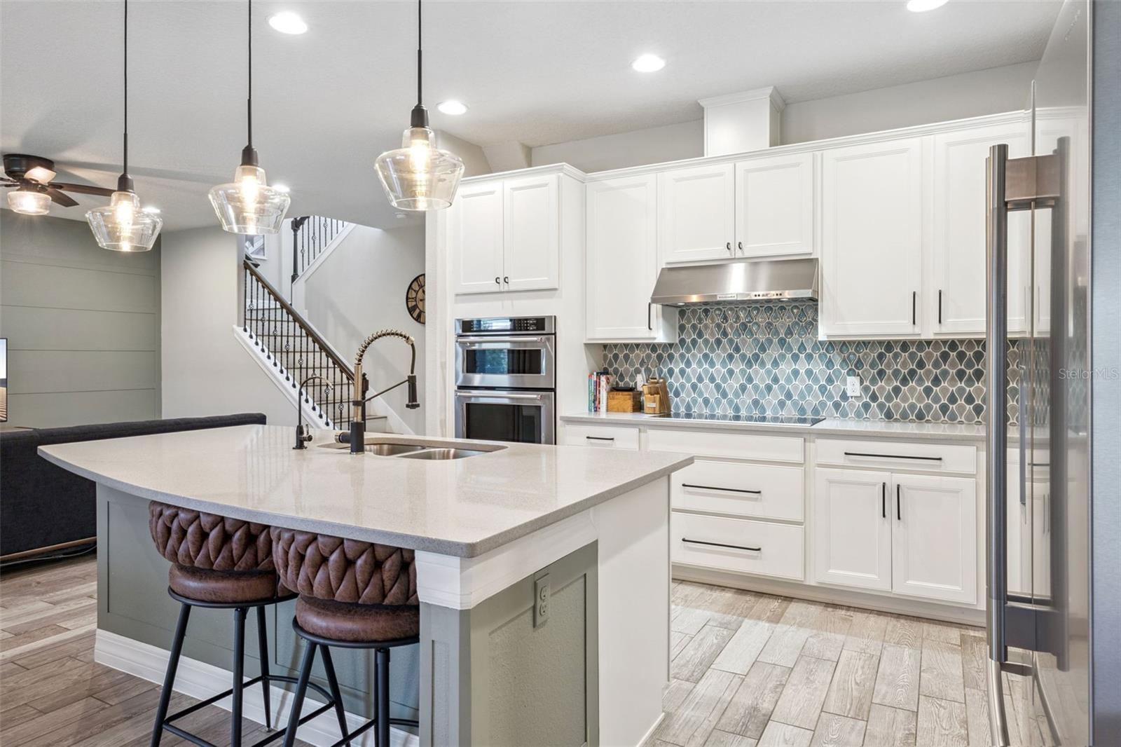 LAKEVIEW POINTE/HORIZON WEST P - Residential