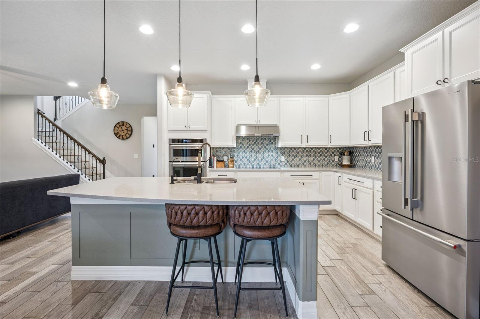 LAKEVIEW POINTE/HORIZON WEST P - Residential