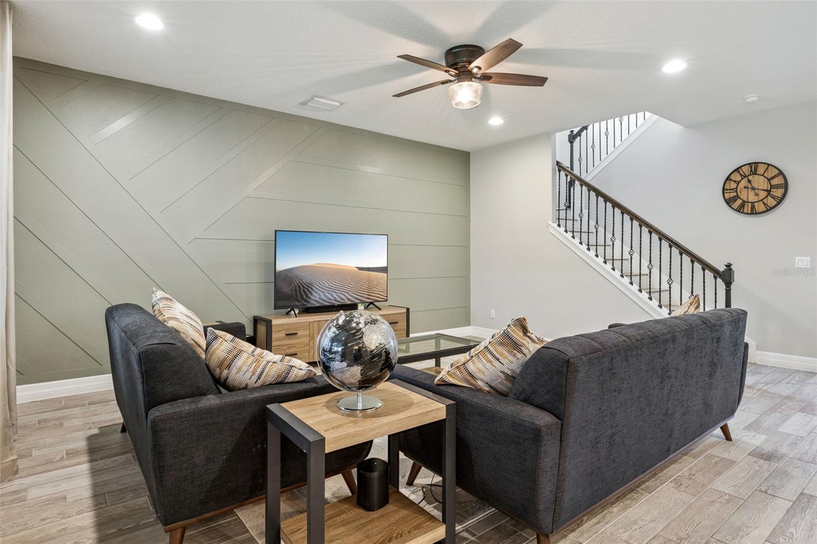 LAKEVIEW POINTE/HORIZON WEST P - Residential