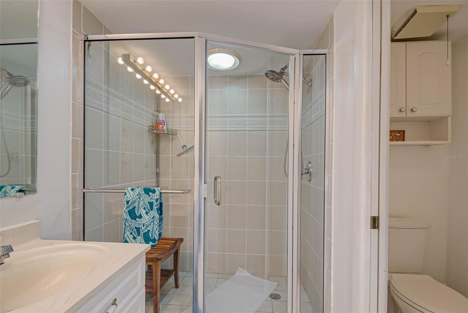 EMERALD POINTE PH 06 BLDG E - Residential