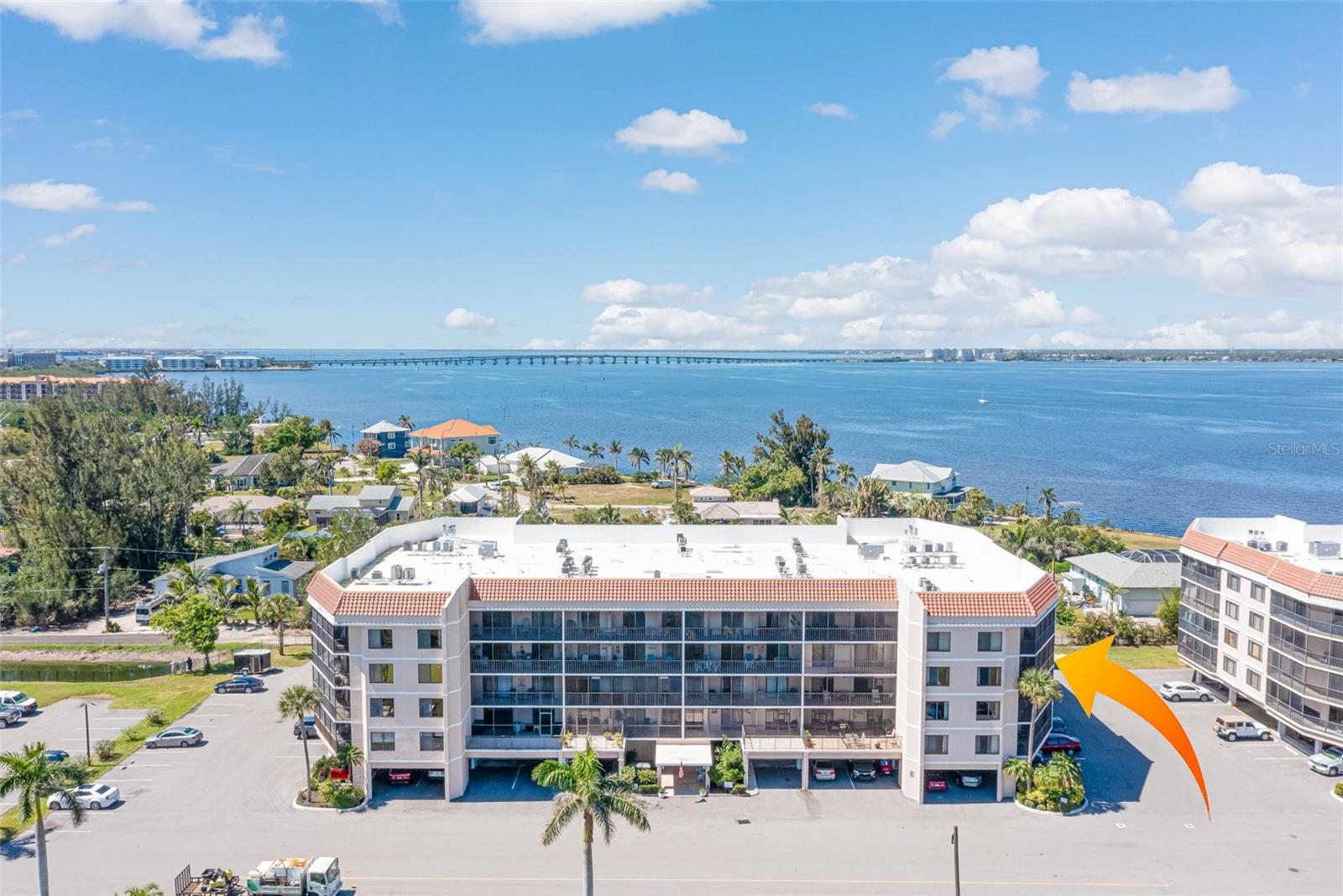 EMERALD POINTE PH 06 BLDG E - Residential